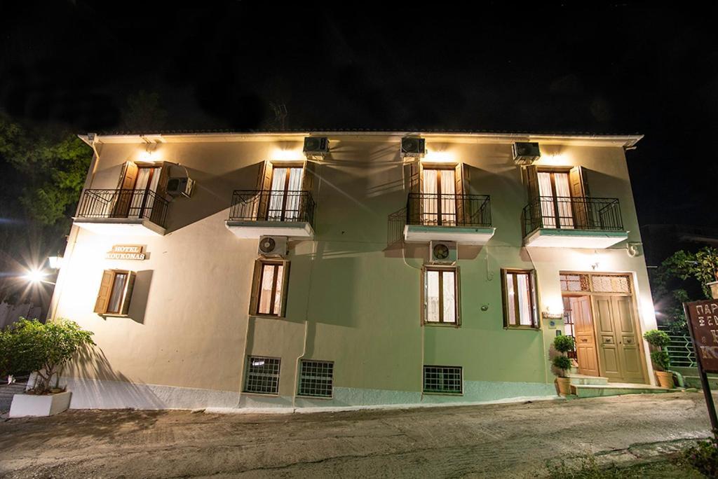 Hotel Koukonas Galaxídhion Exterior foto